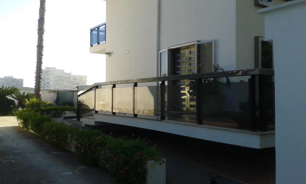 B&B Dos Almas Bari Exterior photo